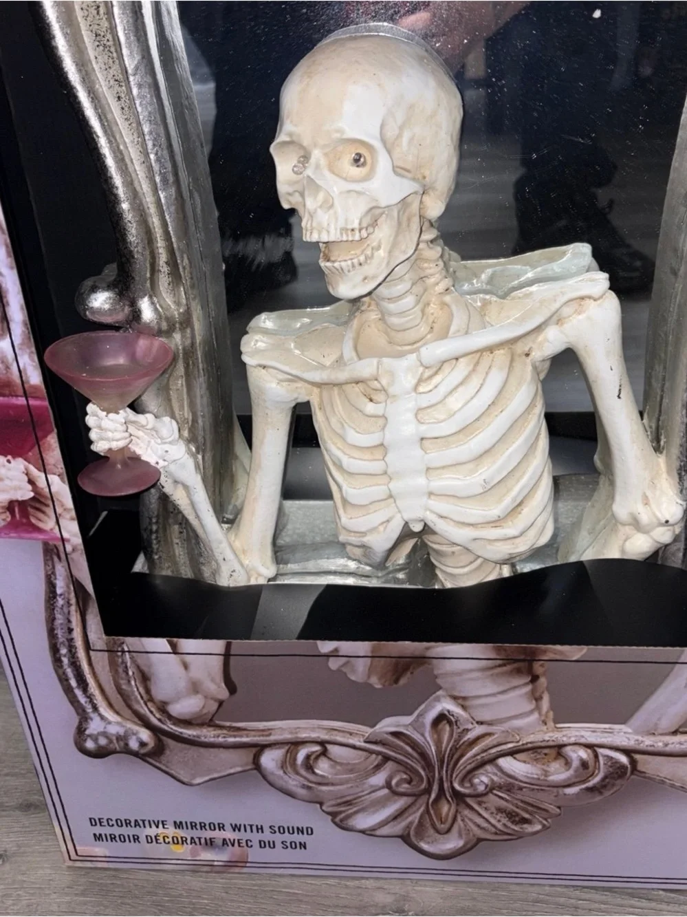 Martha Stewart Animated Skeleton Mirror with Sound Halloween Wall Décor Rare HTF